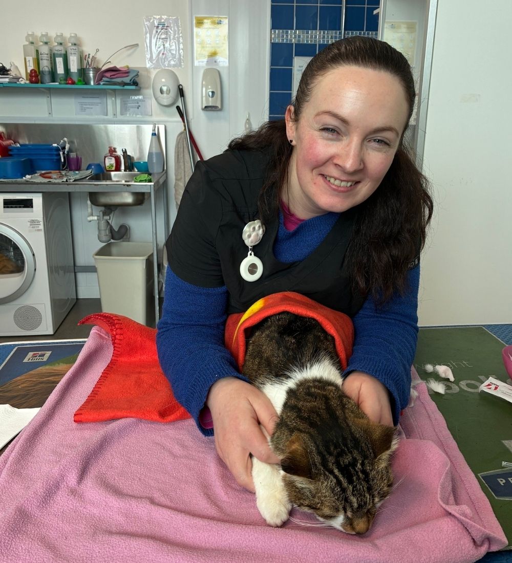 becky team pic becky with a cat